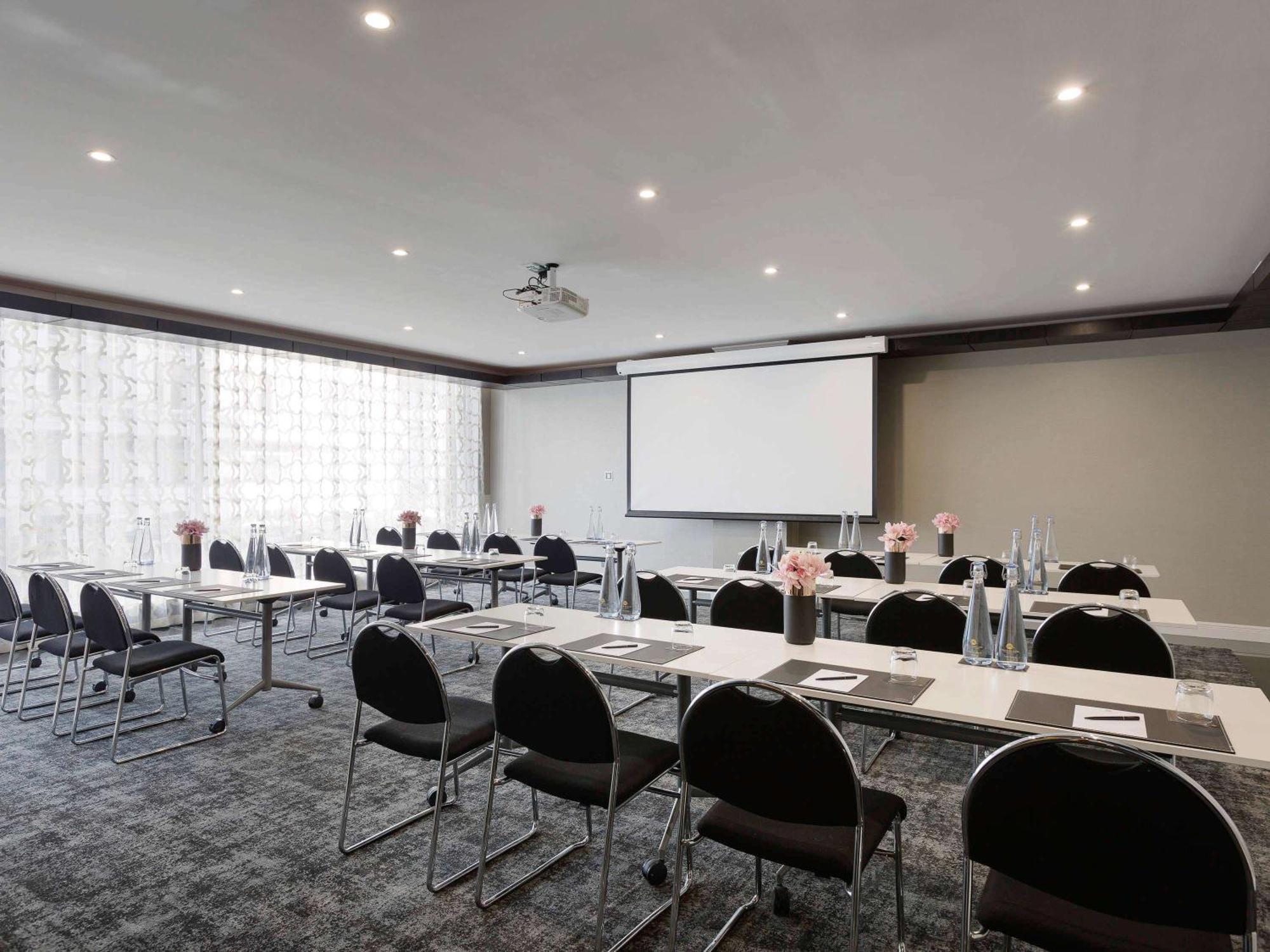 Movenpick 5* Auckland
